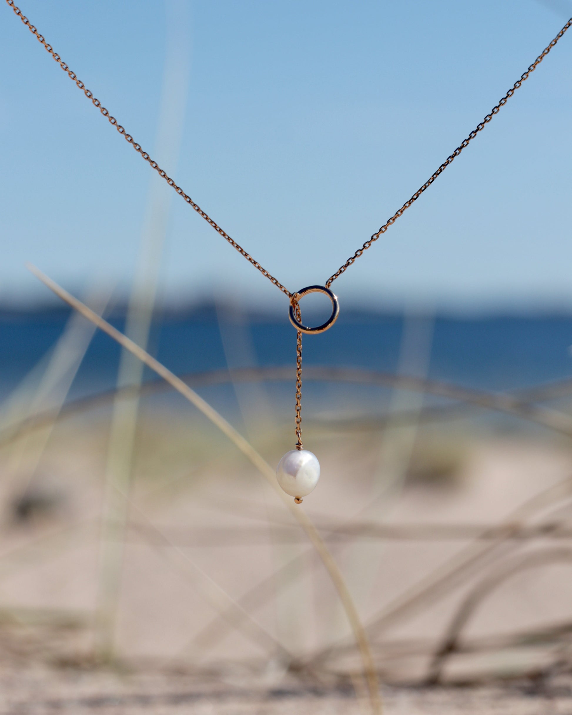 Linear Necklace with Cultured Pearl, Gold Plated
